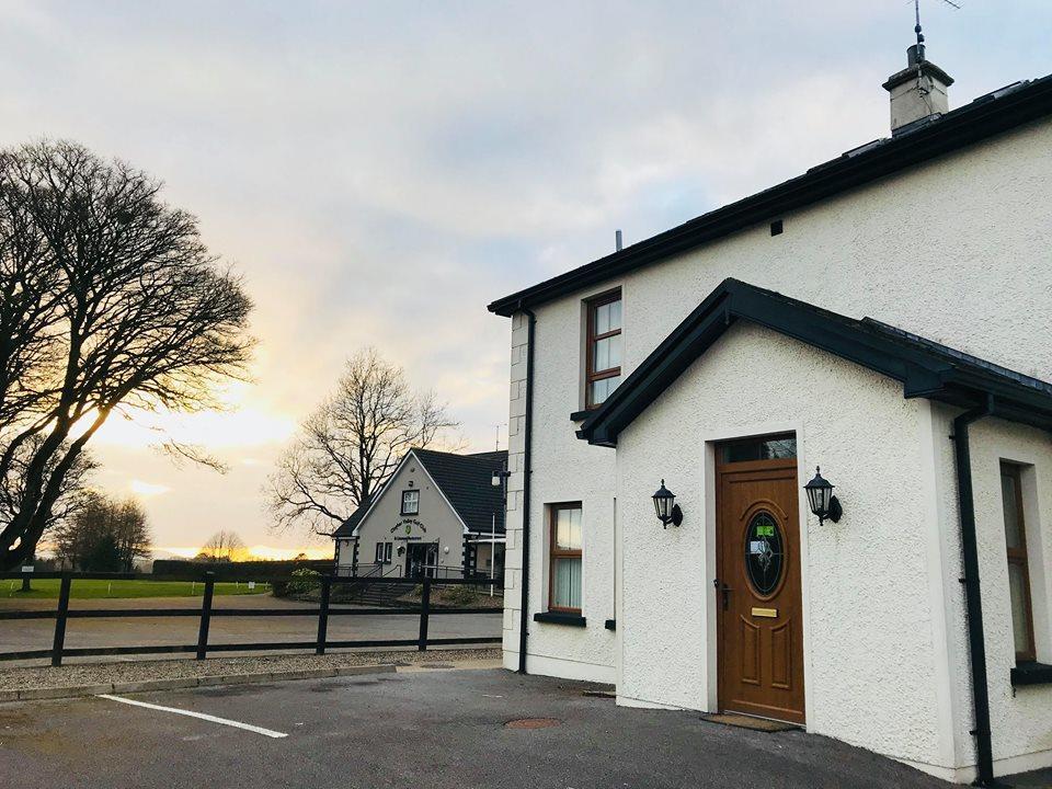 Clogher Valley Golf Club 五英里镇 外观 照片